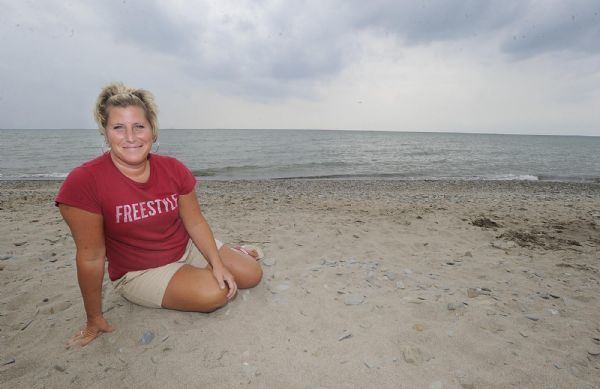 Halli Reid TwentyYear Anniverary of Halli Reids Swim Across Lake Erie