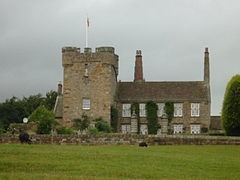 Halton Castle, Northumberland httpsuploadwikimediaorgwikipediacommonsthu