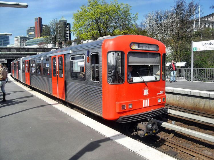 Hamburg U-Bahn Type DT3