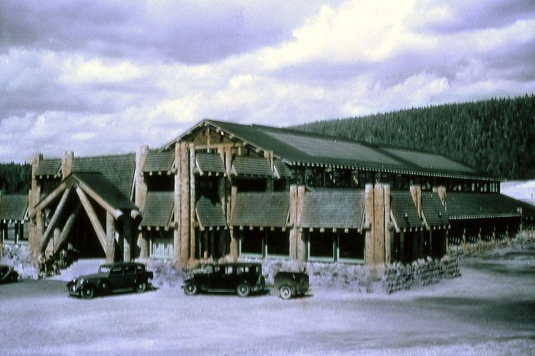 Hamilton's Stores (Yellowstone National Park)