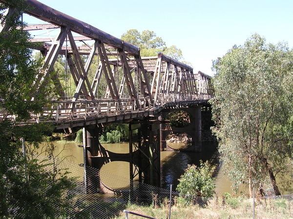 Hampden Bridge (Wagga Wagga) Hampden Bridge at Wagga Wagga Photo