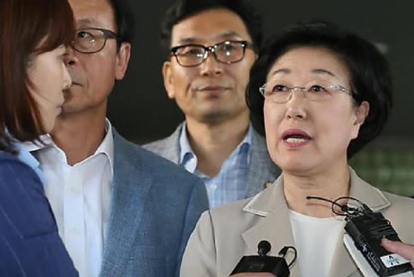 Han Myeong-sook South Koreas Han Myeongsook to serve time in prison for bribes