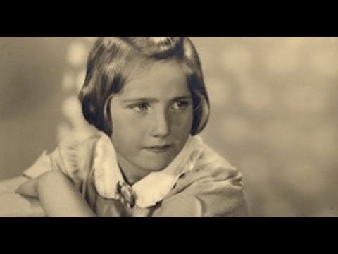 Hana Brady Remembering Hana Brady 19311944 YouTube