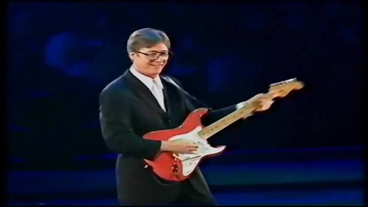 Hank Marvin Apache AllTime Best Instrumental Hank Marvin YouTube