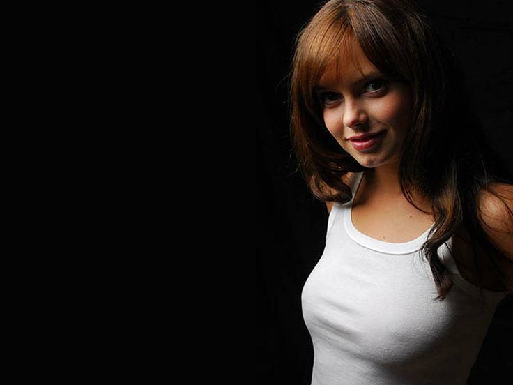 Hannah Tointon Hannah Tointon actress The Inbetweeners Oh You Pretty Things