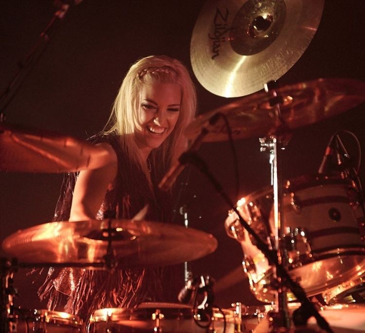 Hannah Welton Hannah FordWelton Gretsch Drums