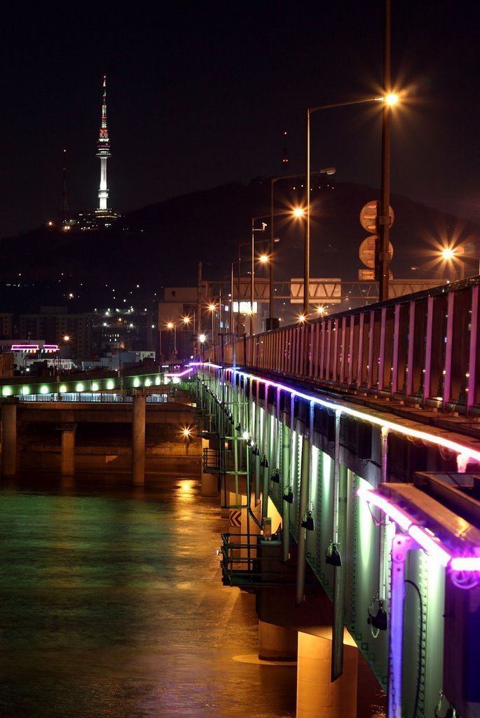 Hannam Bridge Panoramio Photo of Seoul Tower from the Hannam Bridge