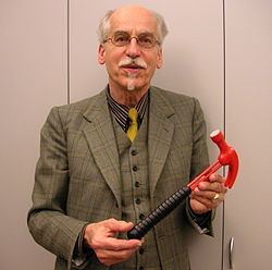 Hans Ehrich httpsuploadwikimediaorgwikipediacommonsthu
