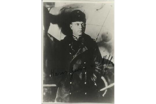 Hans-Georg von der Osten Lieutenant HansGeorg von der Osten signed rare 4 x 3 vintage bw