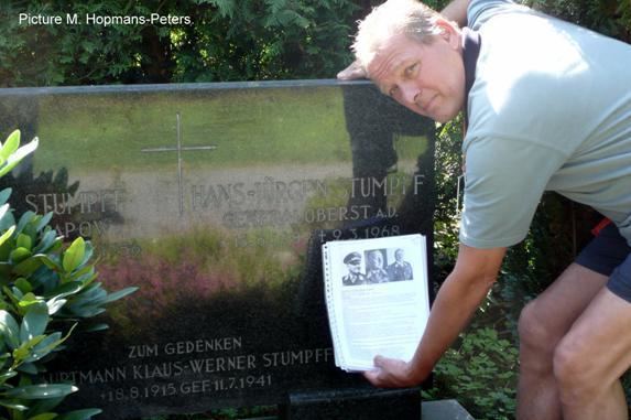 Hans-Jürgen Stumpff Weise Hubert WW2 Gravestone