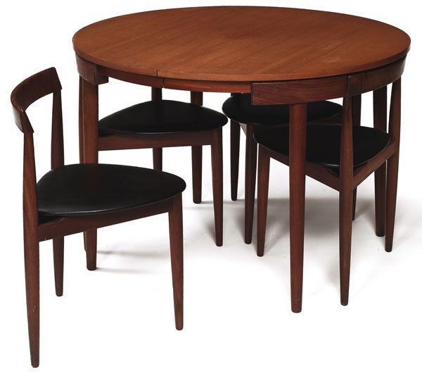 Hans Olsen (furniture designer) Beautiful extendable table and chairs by Hans Olsen Dining set by
