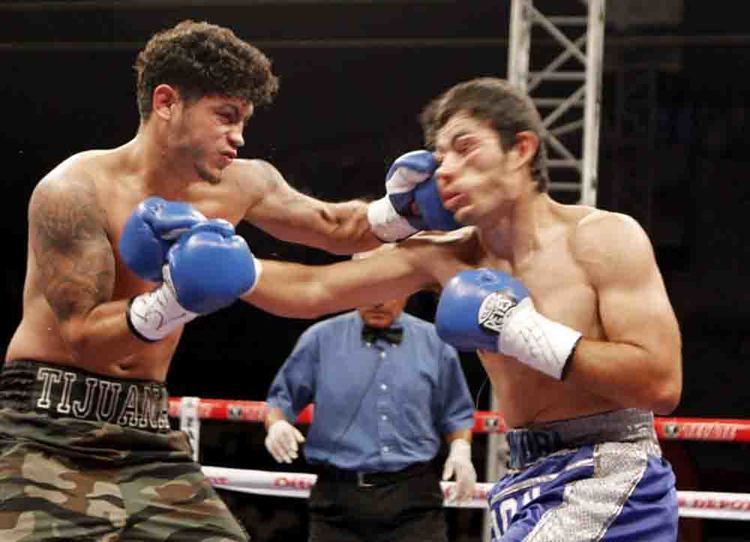 Hanzel Martínez Friday Sees Three Regional Title Fights on CBSSN The Sweet Science