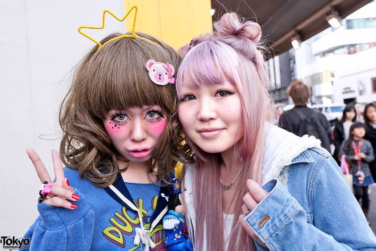 Harajuku Girls Harajuku Girls w Tulle Skirt Colorful Makeup Minnie amp SpongeBob
