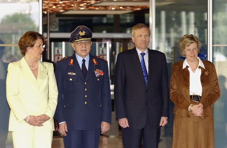 Harald Kujat NATO Media Library Handing over Ceremony of the