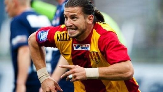 Haris Skenderovic Fotbolltransferscom KLART Haris Skenderovic till AFC