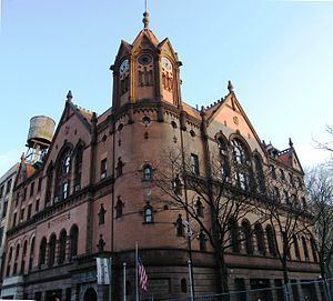 Harlem Courthouse httpsuploadwikimediaorgwikipediacommonsthu