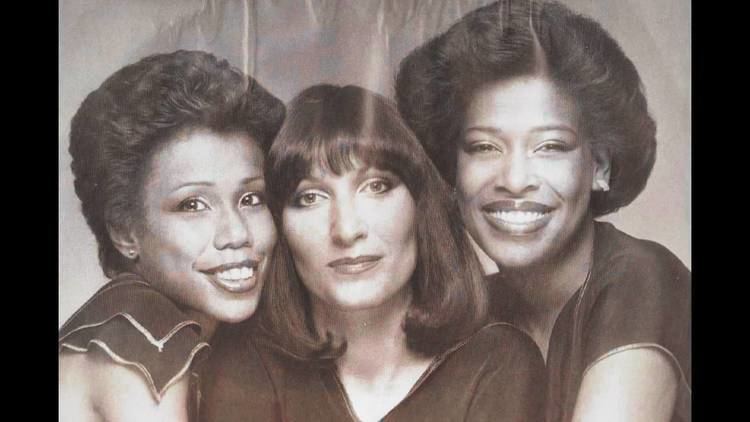 Harlettes Formerly of the Harlettes Cash In YouTube