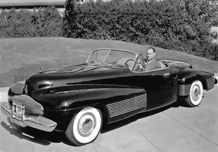 Harley Earl Harley Earl Wikipedia the free encyclopedia