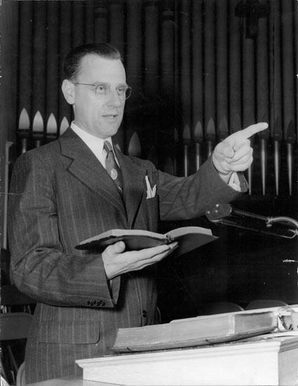 Harold Ockenga David du Plessis Archives Exhibits Harold J Ockenga Preaching