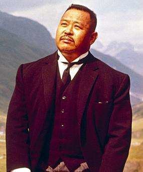 Harold Sakata Harold Sakata James Bond Actors