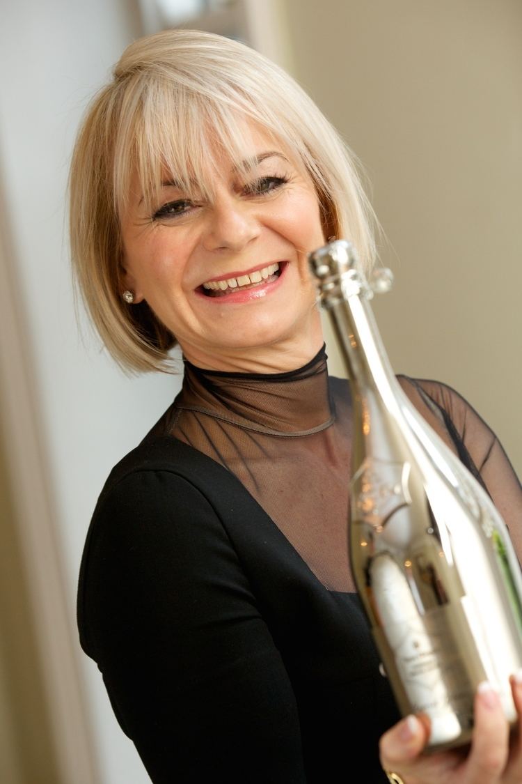 Harriet Green Thomas Cook Group 13 May 2014 Harriet Green OBE and