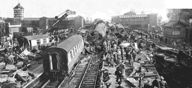 Harrow and Wealdstone rail crash Harrow and Wealdstone rail crash Wikiwand