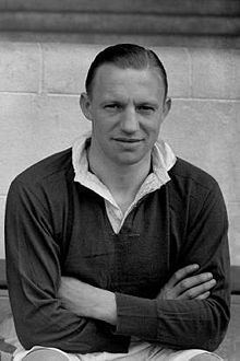 Harry Burgess (footballer) httpsuploadwikimediaorgwikipediaenthumb9