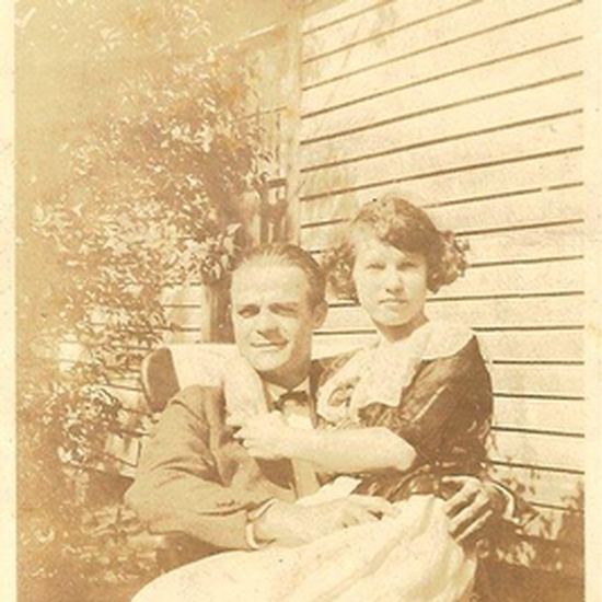 Harry DeArmond Joe Thomas Family Pic of Uncle Harry and His First Wife