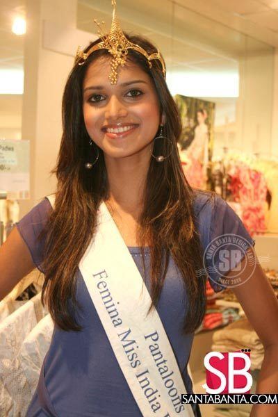 Harshita Saxena Miss India Finalists at Pantaloons Miss India Earth