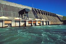 Hartwell Dam httpsuploadwikimediaorgwikipediacommonsthu