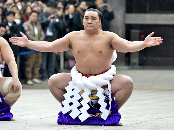 Harumafuji Kōhei Harumafuji Kohei Photos Photos Sumo Grand Champions Celebrate the