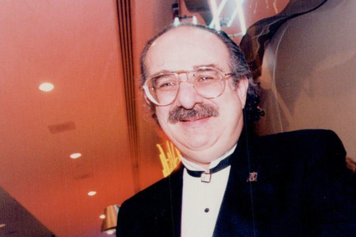 Harvey Atkin Canadian Actor Harvey Atkin Dead At 74 ETCanadacom