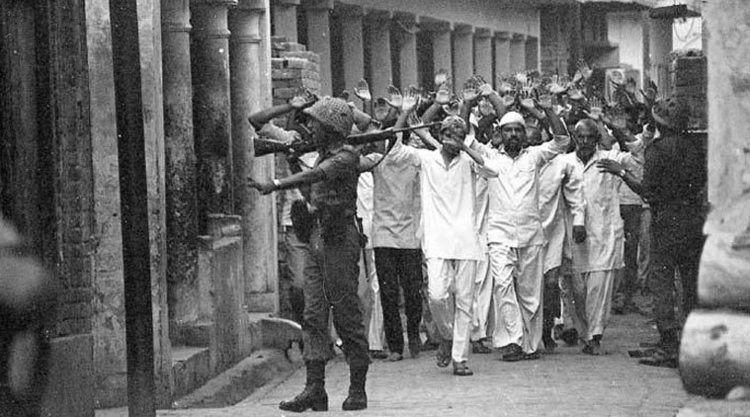 Hashimpura massacre 1987 Hashimpura massacre Delhi court acquits 16 UP cops The