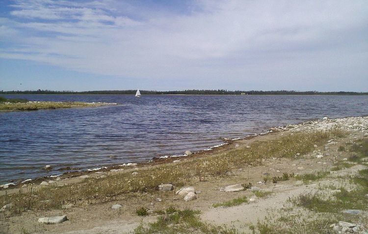 Hastings Lake (Alberta) httpsuploadwikimediaorgwikipediacommonsthu