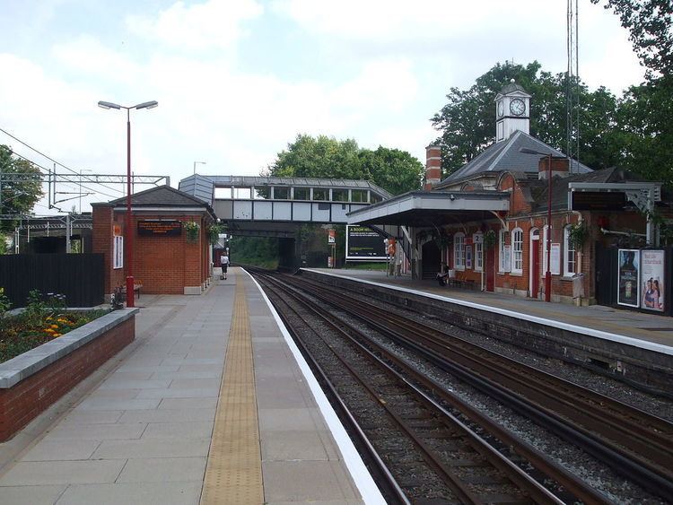 Hatch End railway station
