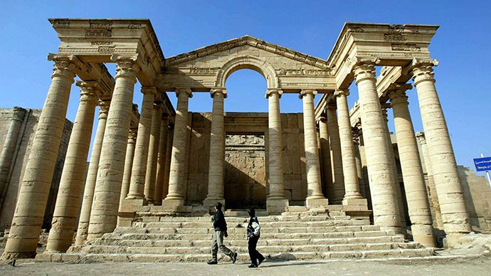 Hatra ISIS militants destroy ancient remains of 2000yo city of Hatra