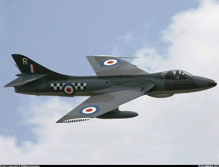 Hawker Hunter Hawker Hunter F1 Early RA7 with actual FM data Page 2