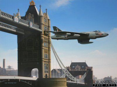 Hawker Hunter Tower Bridge incident httpssmediacacheak0pinimgcomoriginalsf6