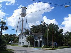 Hawthorne, Florida httpsuploadwikimediaorgwikipediacommonsthu
