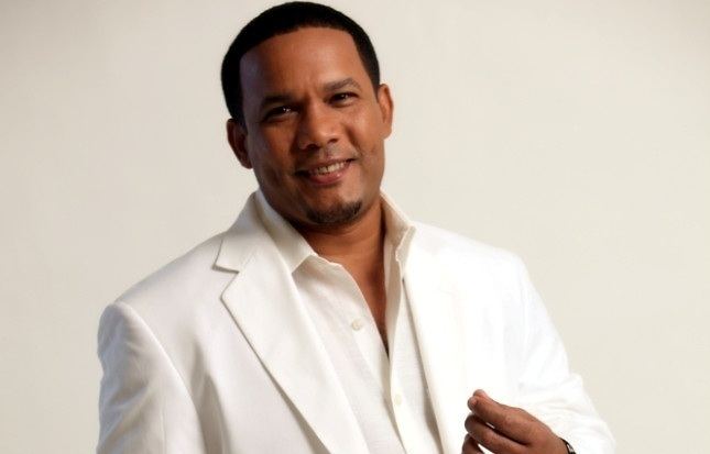 Héctor Acosta (singer) Dominican Singer Hector Acosta 39El Torito39 Meets with Leaders at