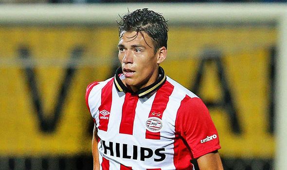 Héctor Moreno Hector Moreno injures another player just a fortnight after breaking