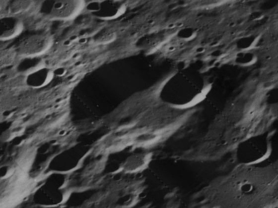 Healy (crater)
