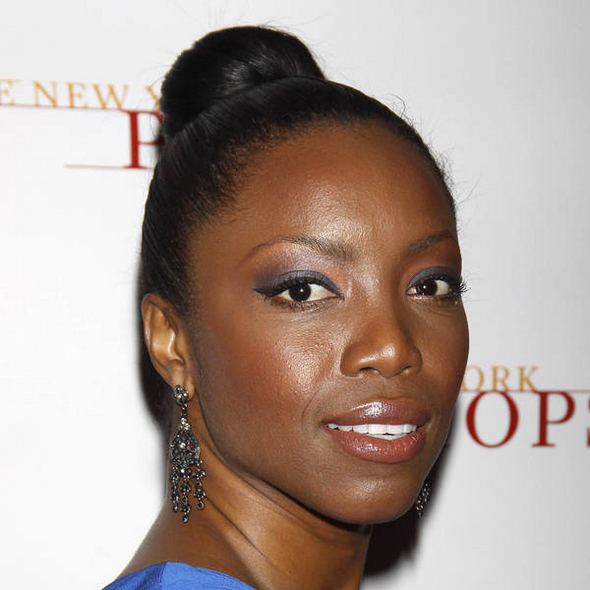 Heather Headley Heather Headley pulled out of The Bodyguard shows to save