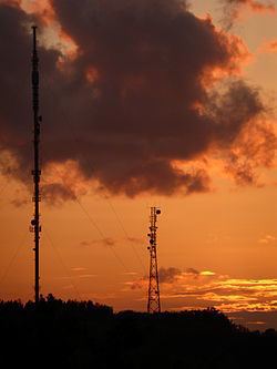 Heathfield transmitting station httpsuploadwikimediaorgwikipediacommonsthu