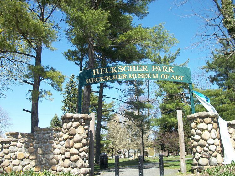 Heckscher Park (Huntington, New York)