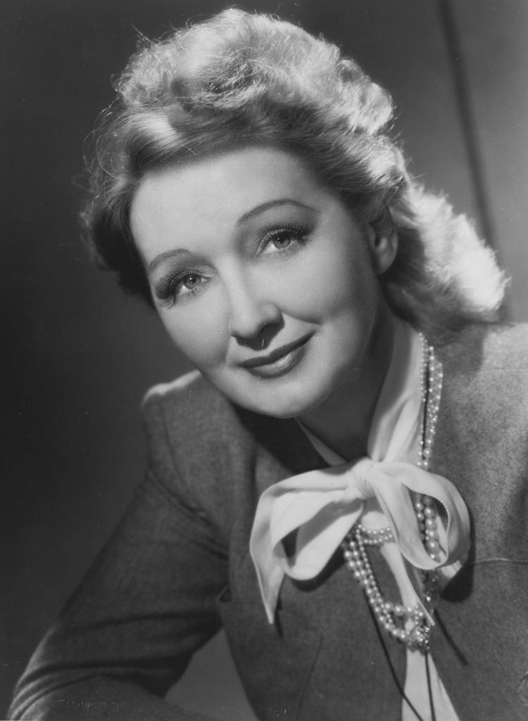 Hedda Hopper Hedda Hopper gossip queen extraordinaire Old Pittsburgh