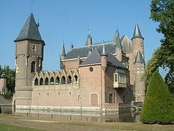 Heeswijk Castle httpsuploadwikimediaorgwikipediacommonsthu