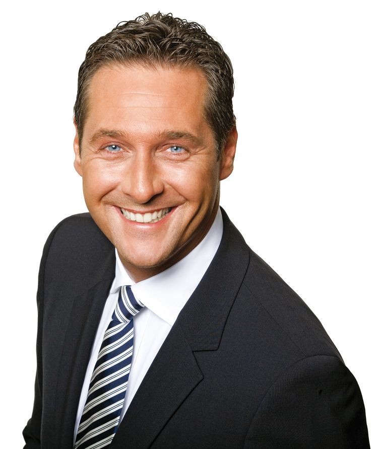 Heinz-Christian Strache wwwyasamoykusucomimagespersonorjinalHeinzCh