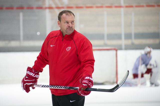 Heinz Ehlers Hockey sur glace LNA Il faut arrter de croire que nous