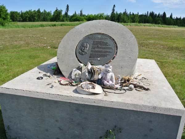 Helen Betty Osborne Historic Sites of Manitoba Helen Betty Osborne Memorial Monument